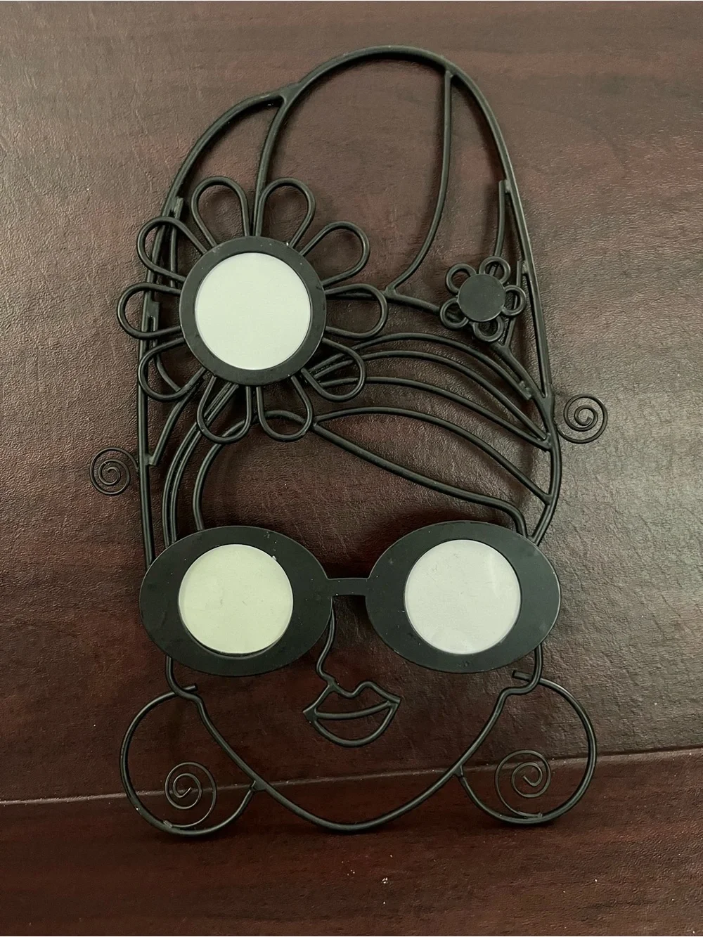 Black Metal Wall Art Face with Sunglasses and Flower picture Frames.